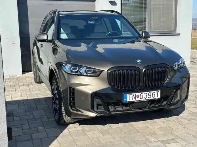BMW X5 2024 photo 2