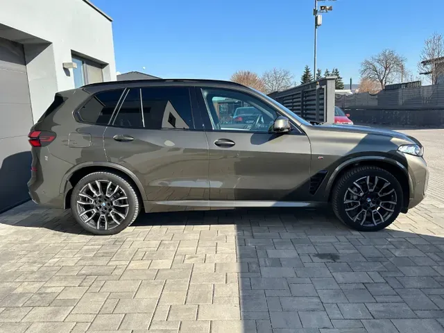 BMW X5 2024 photo 3