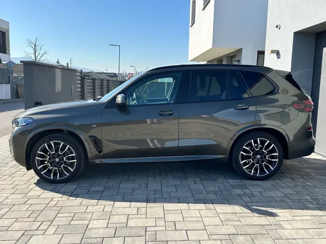 BMW X5 2024 photo 4