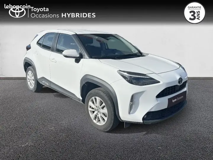 Toyota Yaris Cross 2025 photo 2