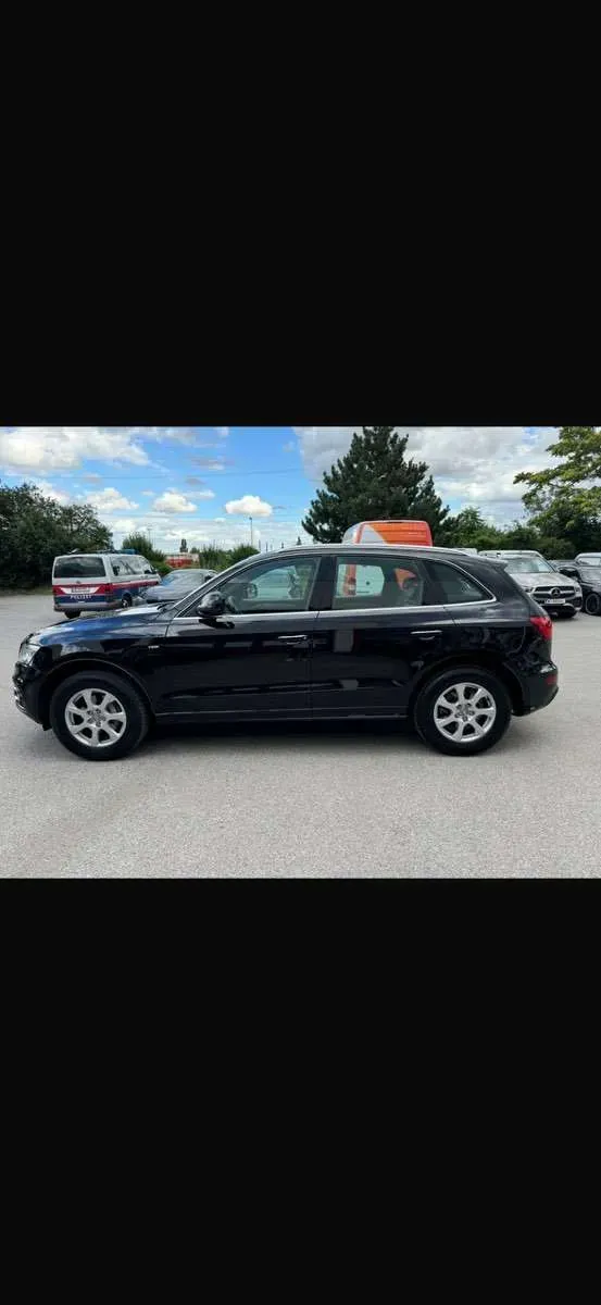 Audi Q5 2015 photo 2