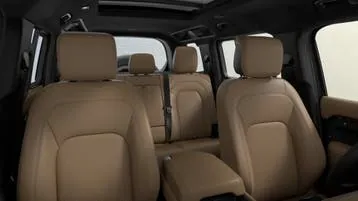 Land Rover Defender 2026 photo 3