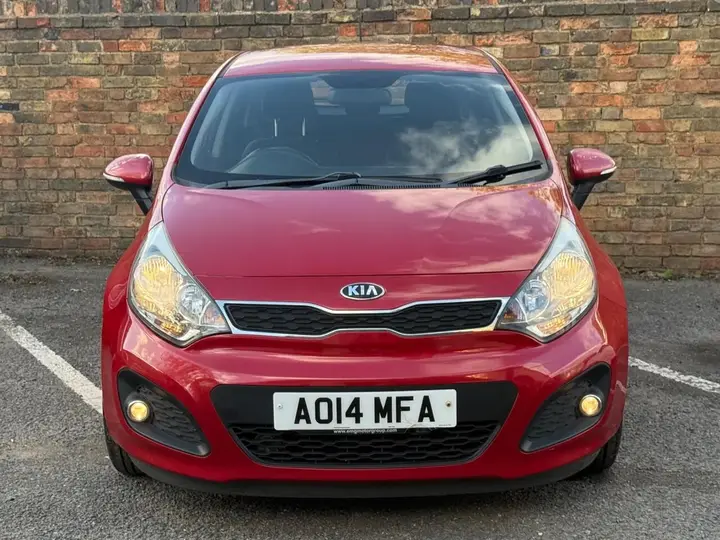 Kia Rio 2014 photo 2
