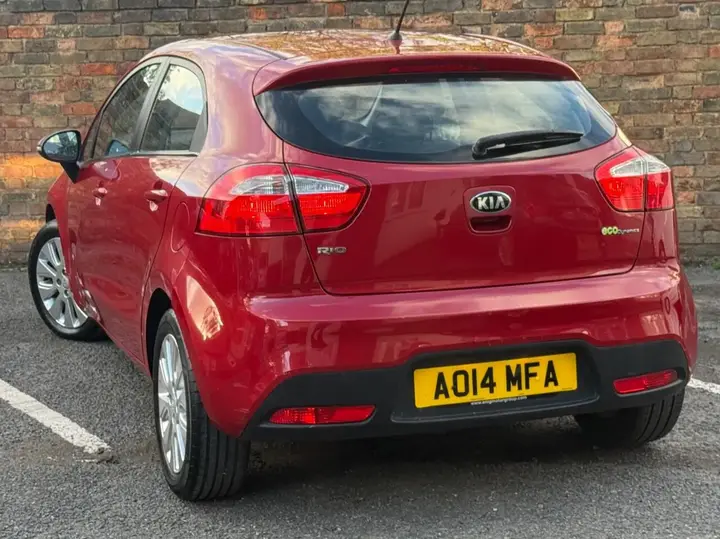 Kia Rio 2014 photo 5