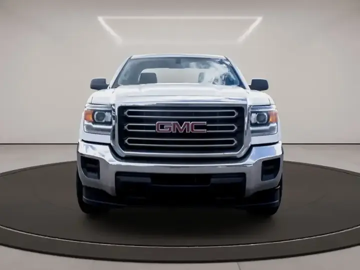GMC Sierra 2500Hd 2018 photo 2