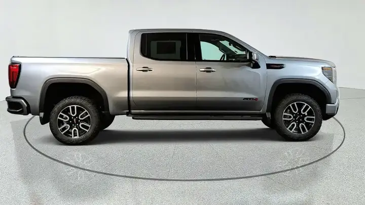 GMC Sierra 1500 2026 photo 2