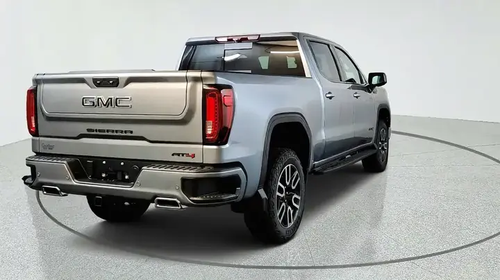 GMC Sierra 1500 2026 photo 3