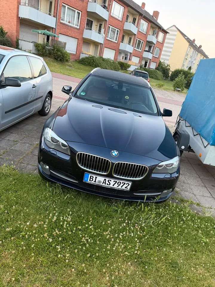BMW F11