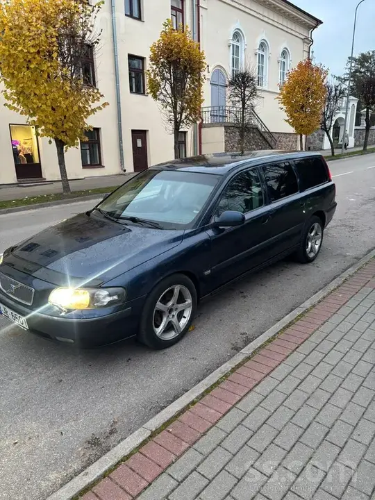 Volvo V70