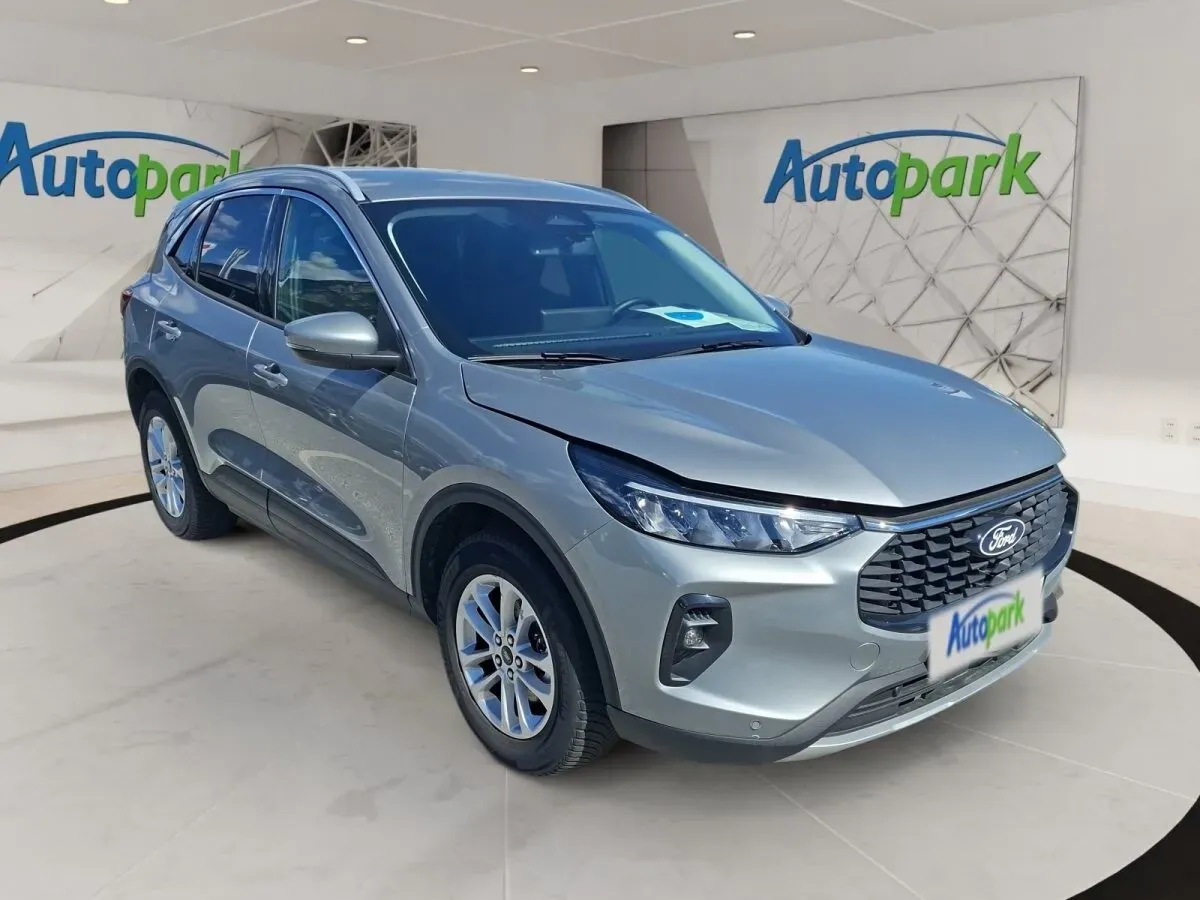 Ford Kuga 2024 photo 3