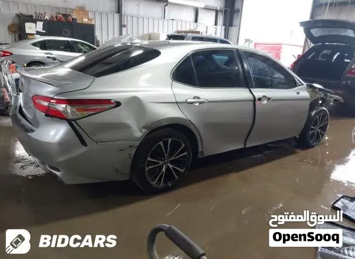 Toyota Camry 2019 photo 2