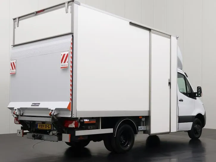Mercedes-Benz Sprinter 2023 photo 2