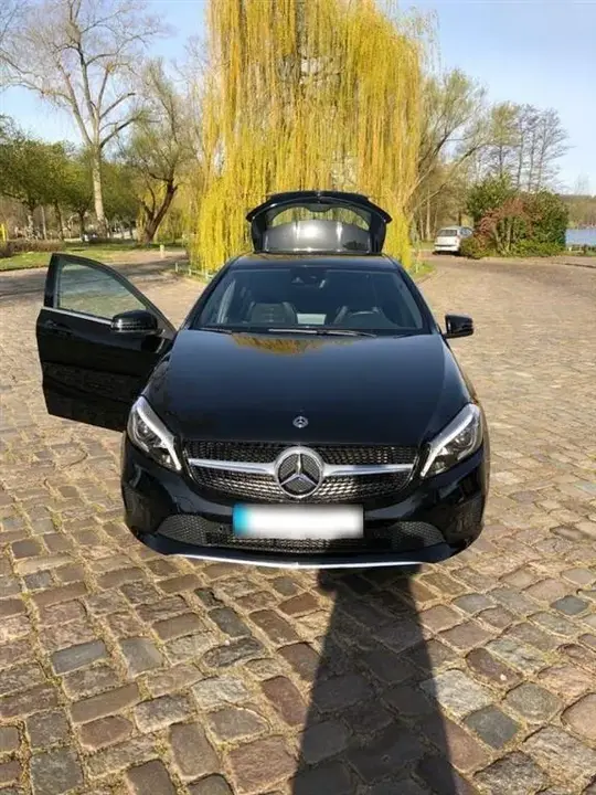 Mercedes-Benz A 180