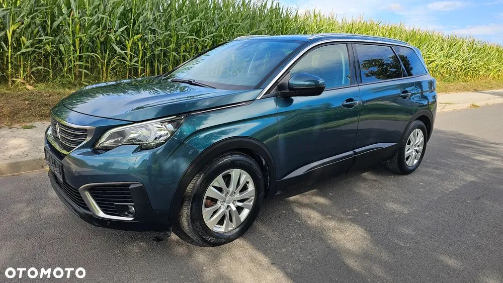 Peugeot 5008 2017 photo 2