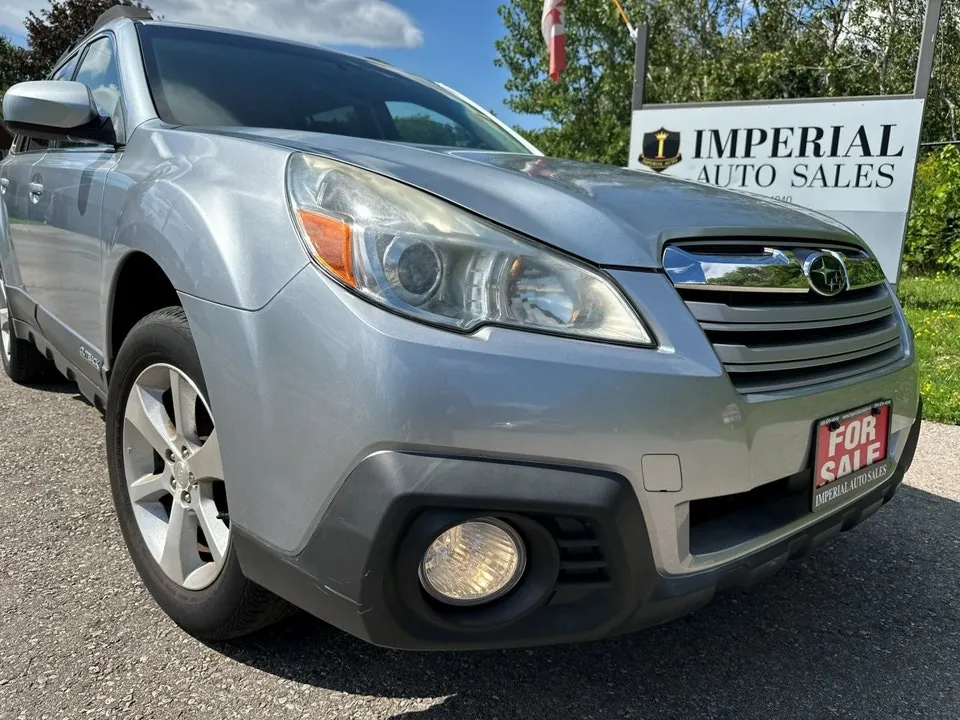 Subaru Outback 2013 photo 2