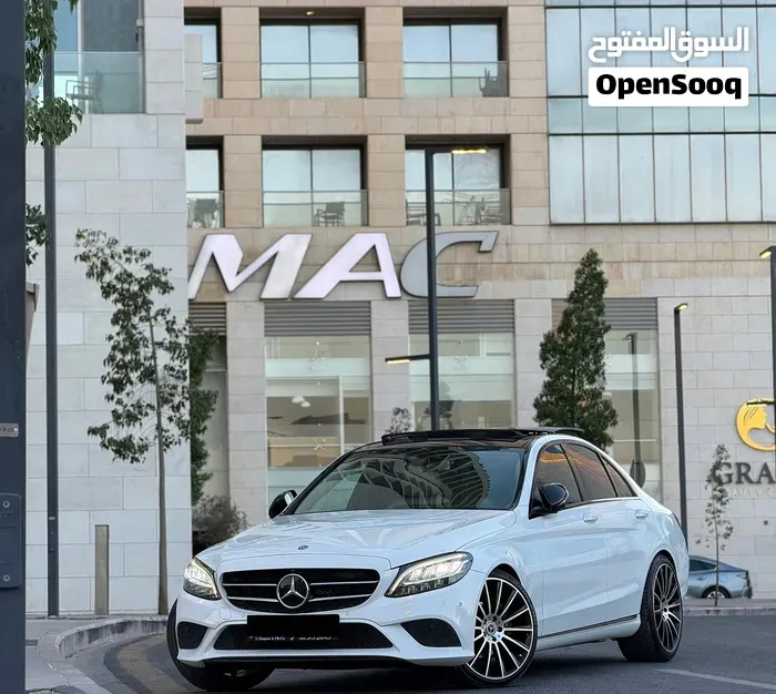 Mercedes-Benz C-Class 2020 photo 2