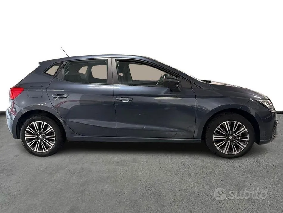 Seat Ibiza 2023 photo 3