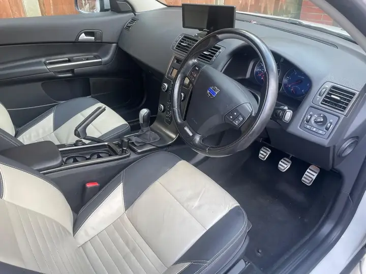 Volvo C30 2011 photo 5