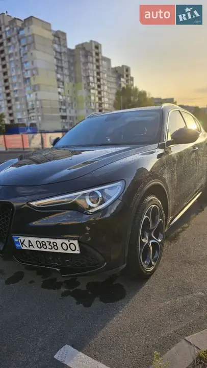 Alfa Romeo Stelvio 2019 photo 2