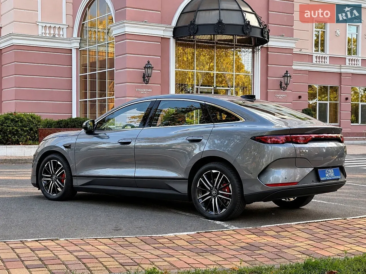 BYD Qin L 2025 photo 2