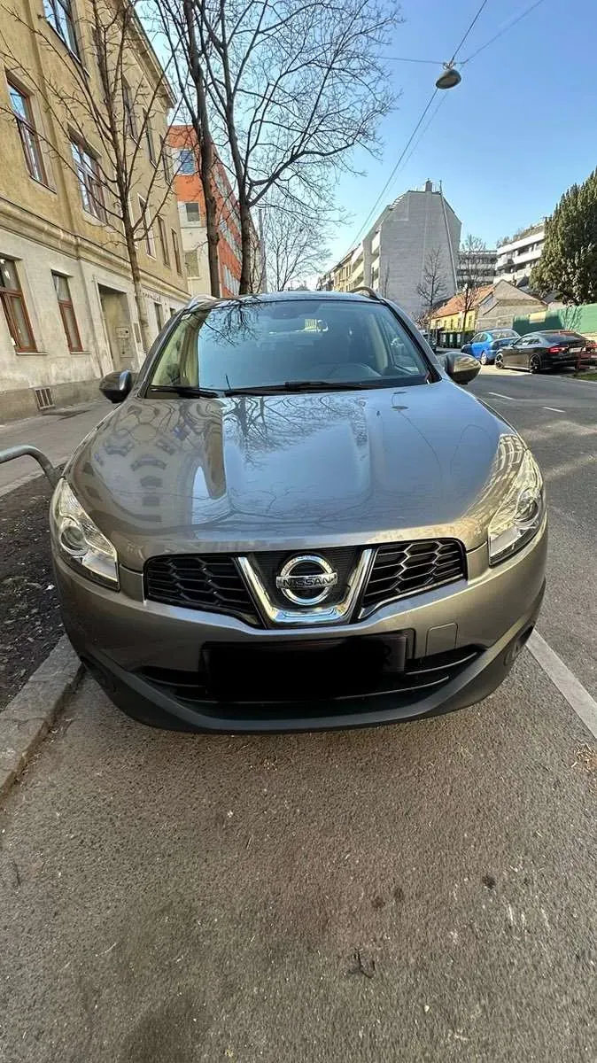Nissan Qashqai 2013 photo 3