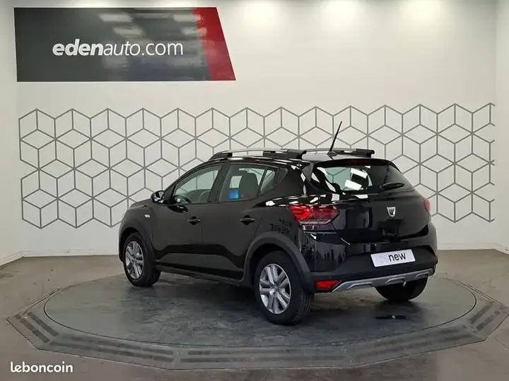 Dacia Sandero 2022 photo 3