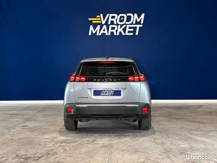 Peugeot 2008 2023 photo 4