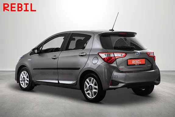 Toyota Yaris 2017 photo 5