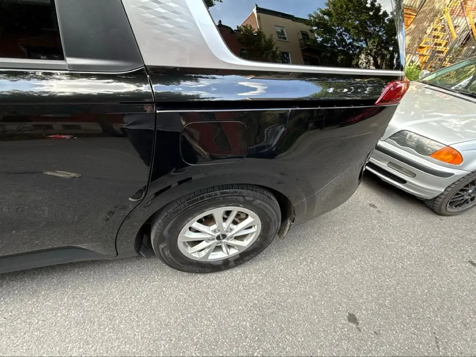Kia Carnival 2023 photo 4