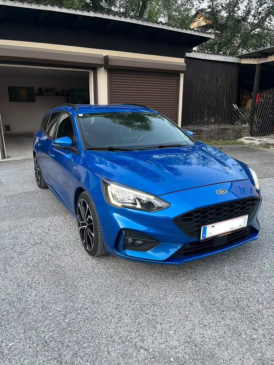 Ford Focus Traveller 2019 photo 2