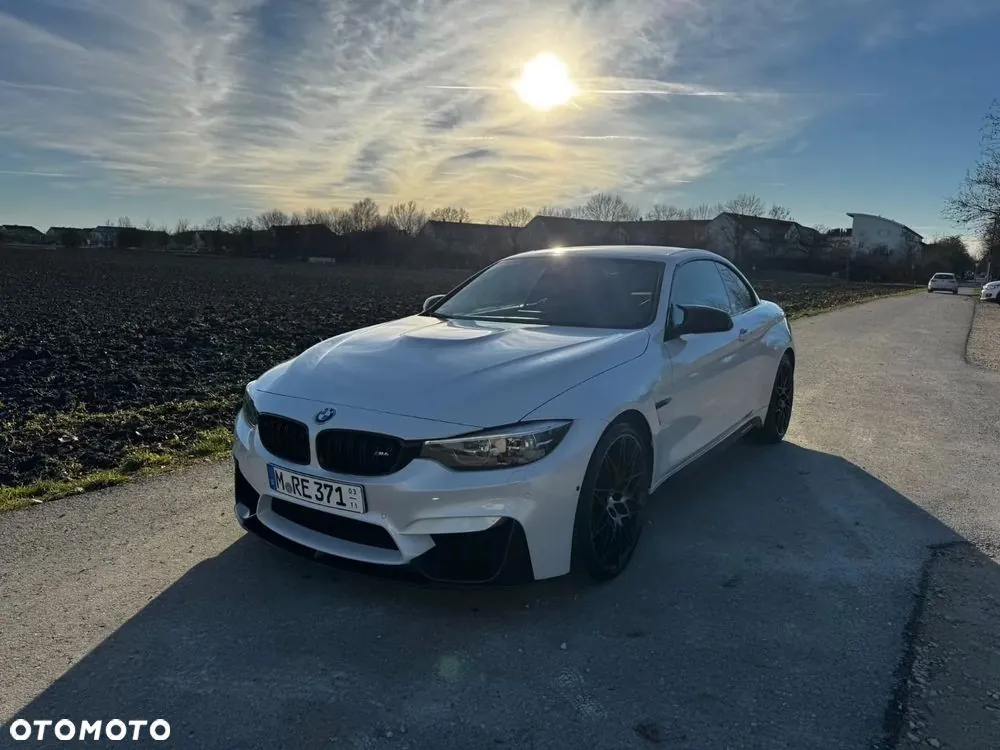 BMW M4 2017 photo 3