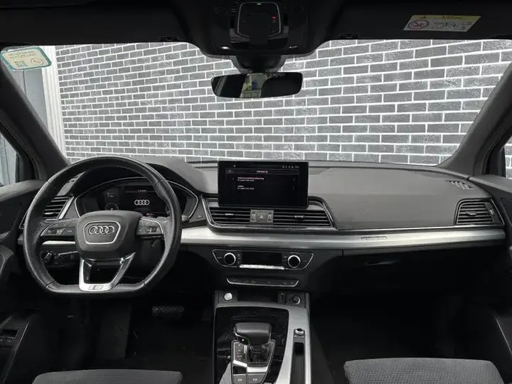Audi Q5 2022 photo 2