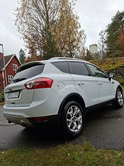 Ford Kuga 2013 photo 4