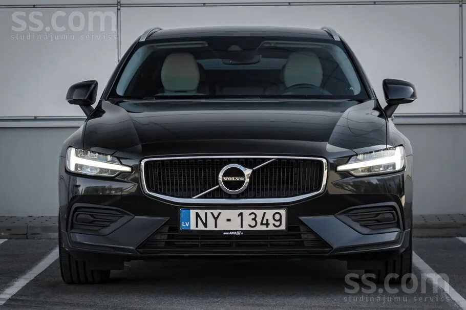 Volvo V60 2019 photo 2