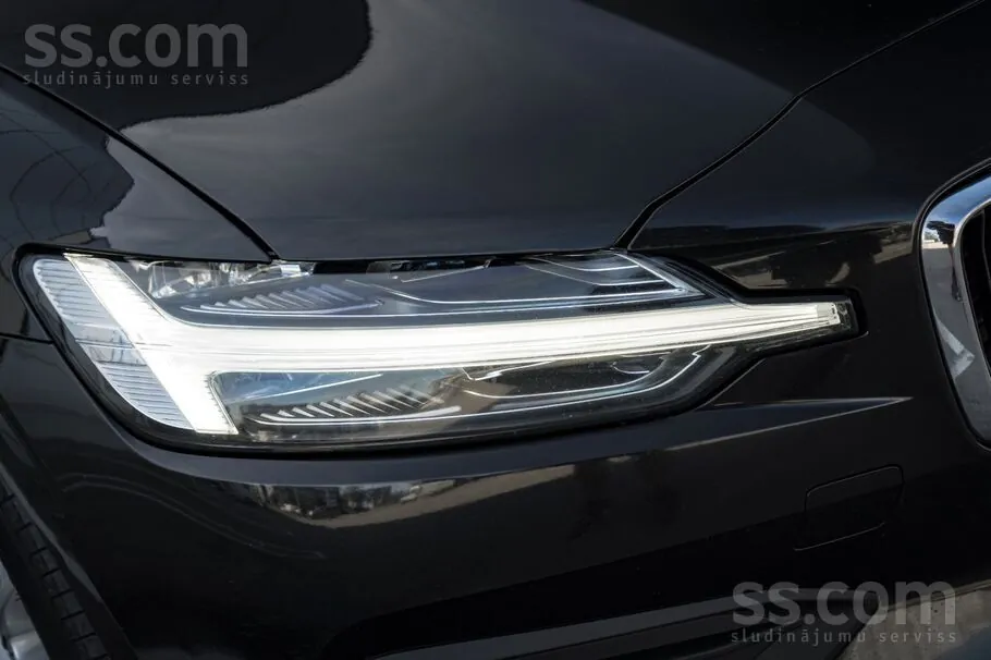 Volvo V60 2019 photo 4
