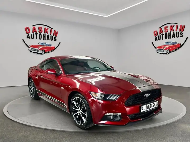 Ford Mustang Fastback
