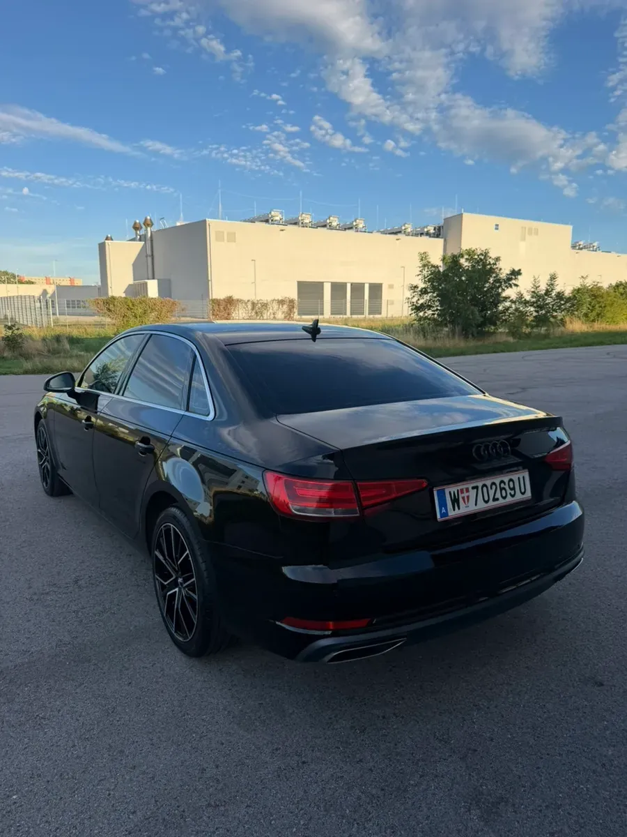 Audi A4 2019 photo 3