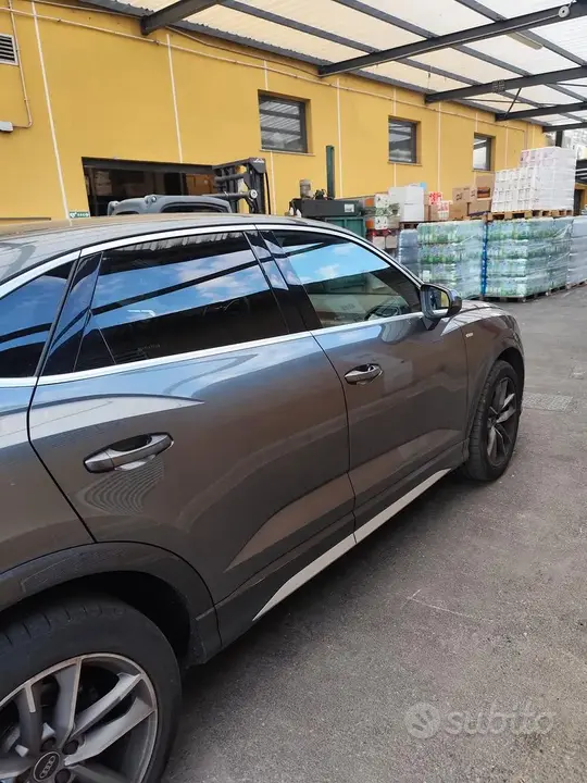 Audi Q3 2022 photo 4