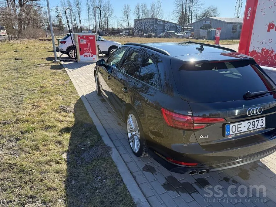 Audi A4 Avant 2017 photo 2