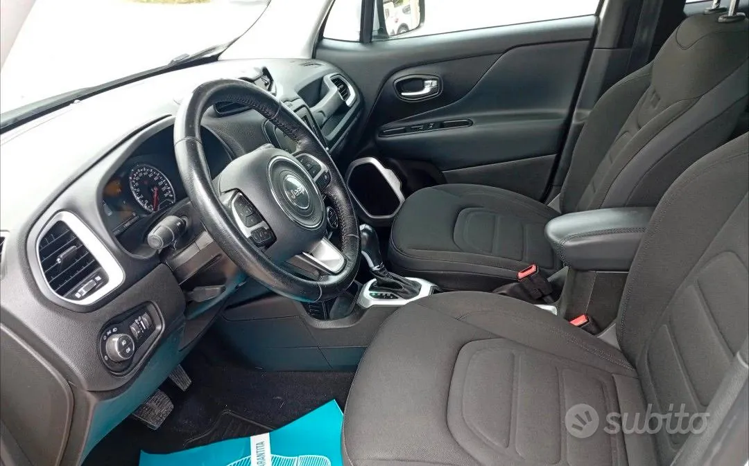 Jeep Renegade 2017 photo 3