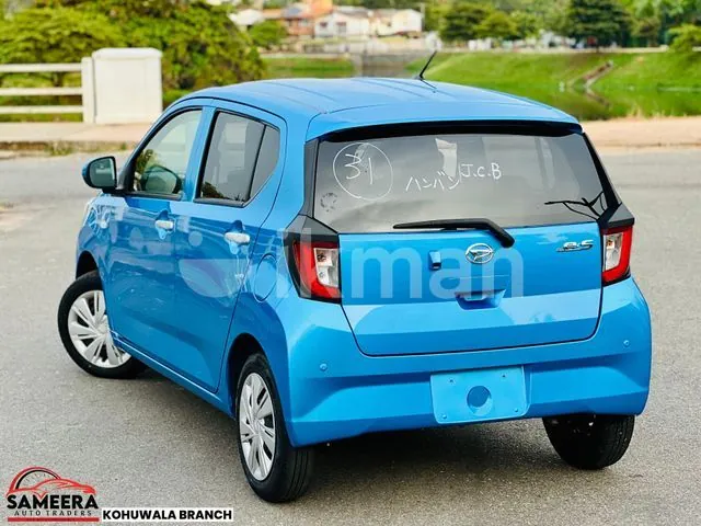 Daihatsu Mira 2025 photo 4