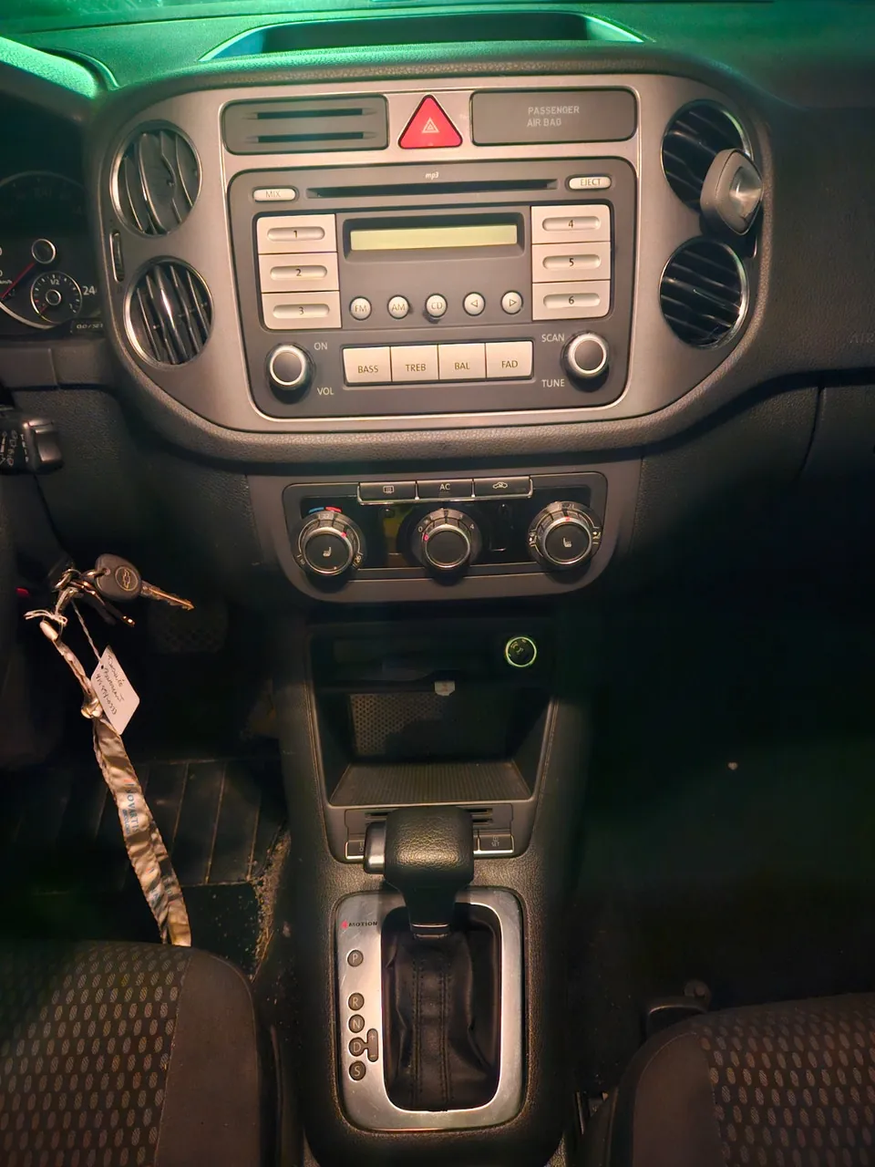 Volkswagen Tiguan 2010 photo 5
