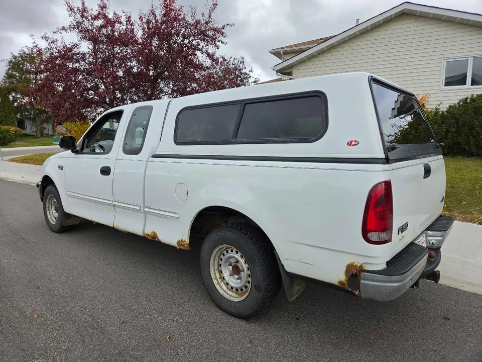 Ford F-150 1997 photo 2