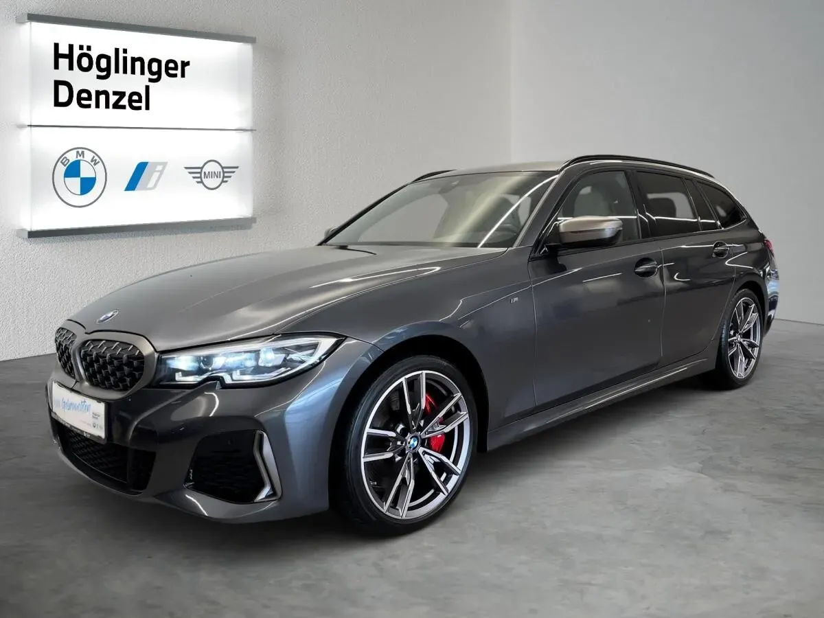 BMW 3 Series 2021 photo 2