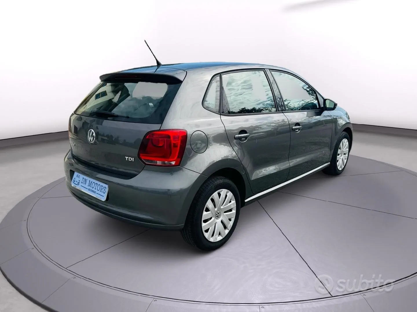 Volkswagen Polo 2014 photo 2