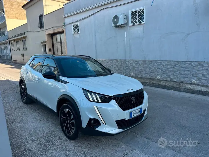 Peugeot 2008 2022 photo 2