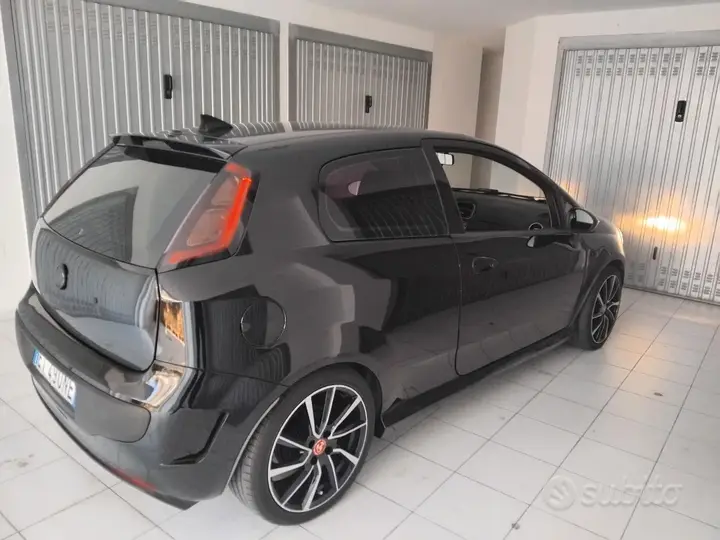 Fiat Punto 2013 photo 3