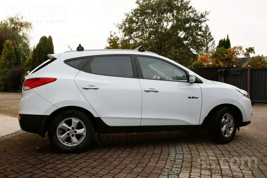 Hyundai Ix35 2011 photo 3