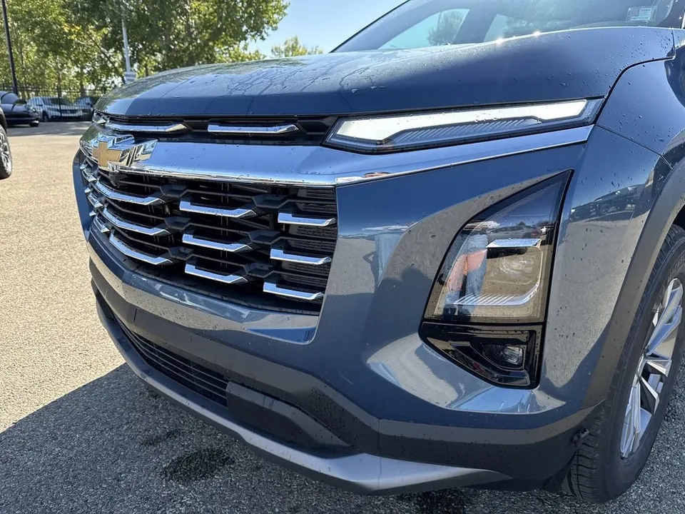 Chevrolet Equinox 2027 photo 3