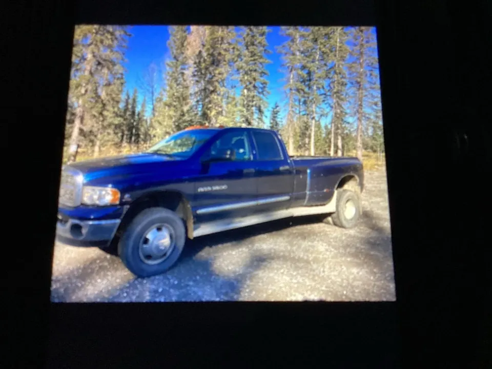 Dodge Ram 3500 2005 photo 2